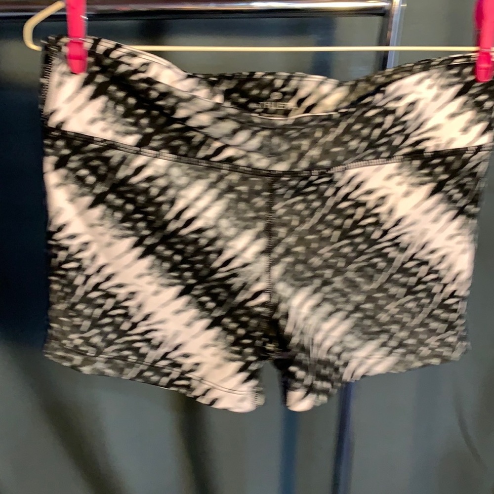 Athleta Black and White Printed Athletic Shorts